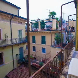 Italianflat - Via Mazzini , Verona Italy